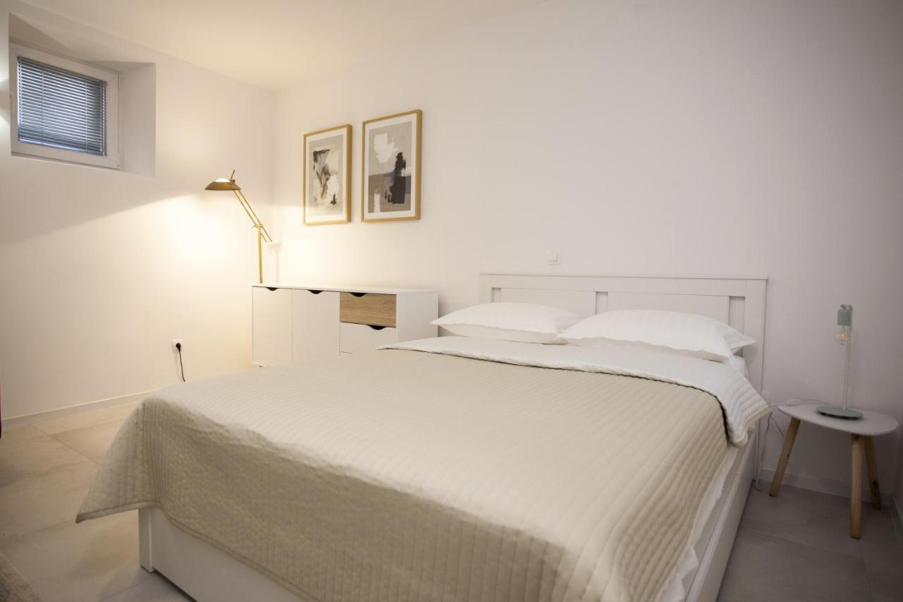 Studio Apartment Jon Split Extérieur photo